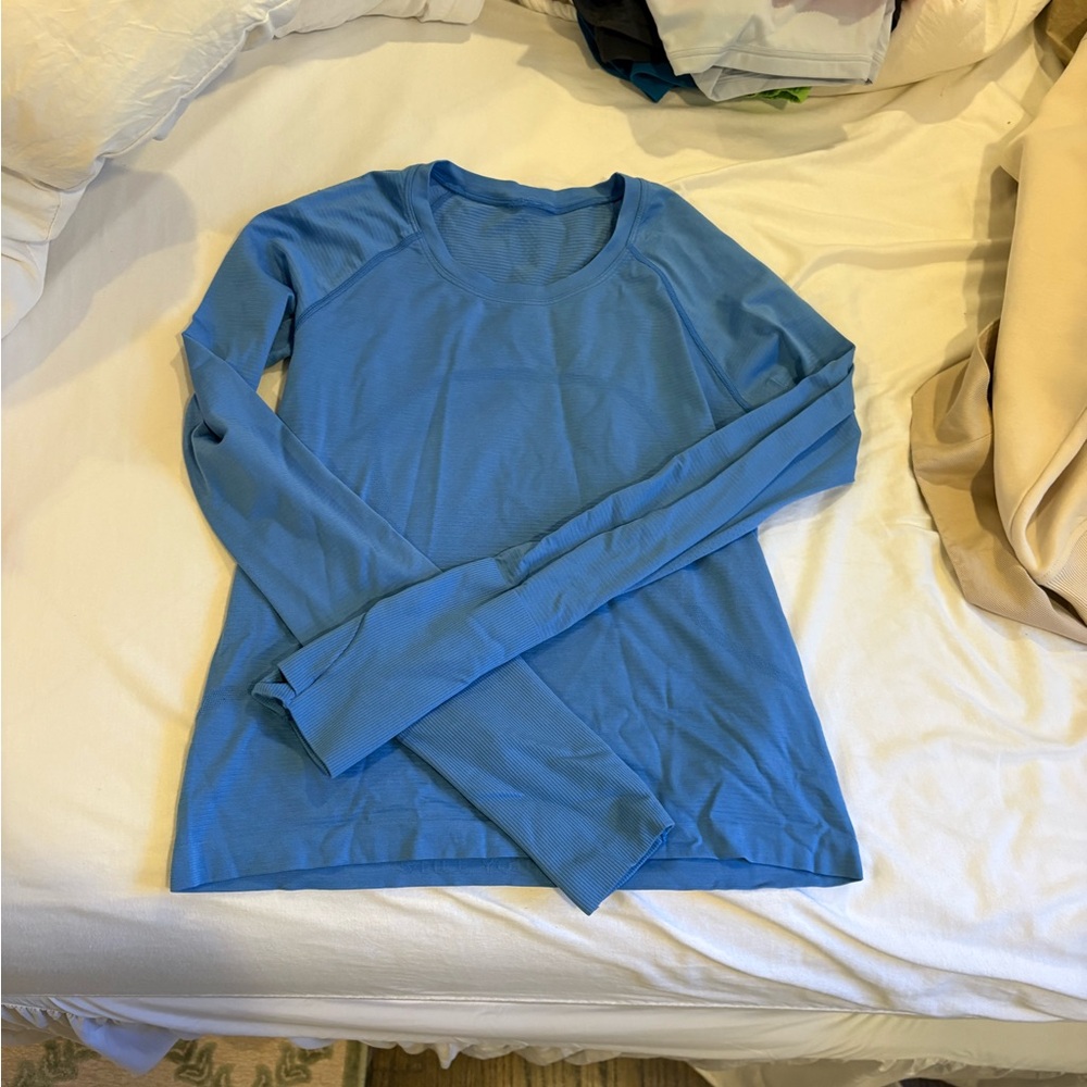 Lululemon swiftly tech
